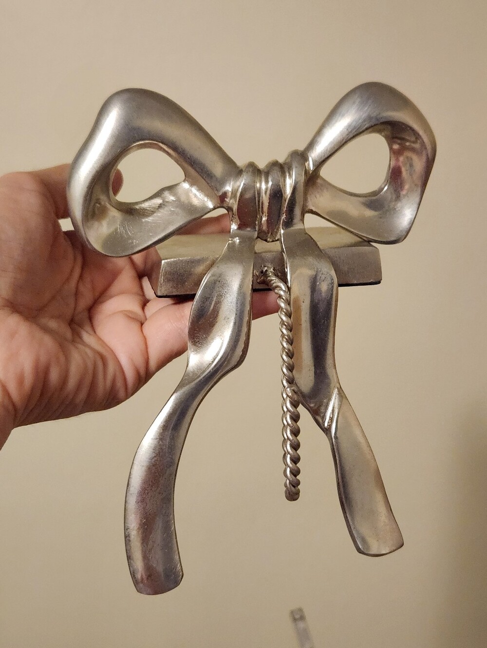 Anthropologie Bow Metal Stocking Holder Silver